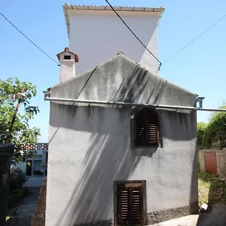 8094b Apartment *